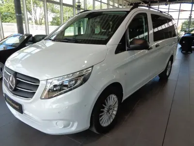 Gebraucht Mercedes Vito 239 PS (175 kW) 2022 Bergkristallweiss Van