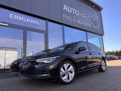 Gebraucht VW Golf VIII Style 150 PS (110 kW) 2022 Deep black perleffekt Kombi