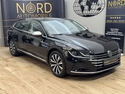 Gebraucht VW Arteon Elegance 218 PS (160 kW) 2021 Deep black perleffek (metallic) Kombi