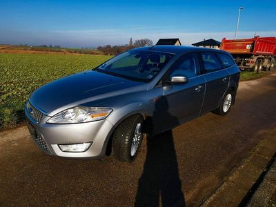 Silber Gebraucht 2009 Ford Mondeo Titanium Kombi | 3.499 € (Fairer Preis)