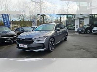 Nuova Skoda Superb SportLine 150 CV (110 kW) 2026 Grigio Station wagon