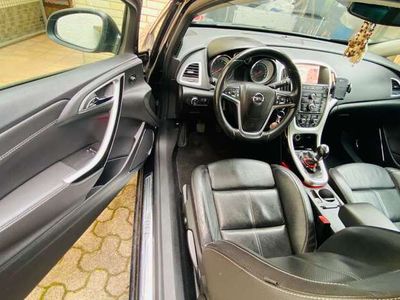 gebraucht Opel Astra GTC Astra Astra J1.6 SIDI Turbo Innovation