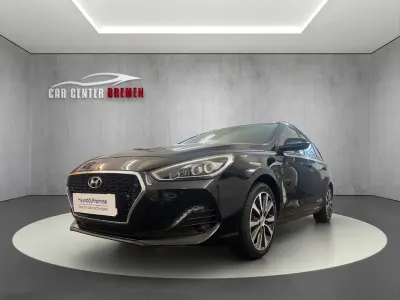 Gebraucht Hyundai i30 YES! 116 PS (85 kW) 2019 Schwarz Kombi