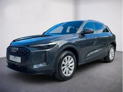 Gebraucht Audi Q5 Sport 204 PS (150 kW) 2025 Tamboragrau metallic SUV