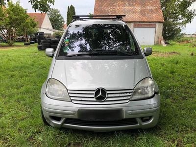 Mercedes Vaneo