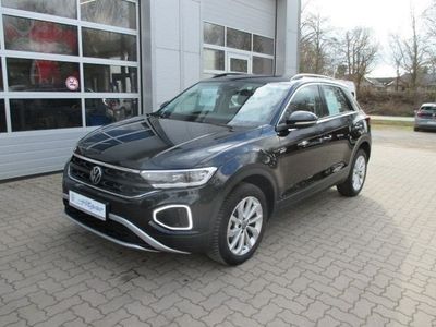 Usata VW T-Roc Life 150 CV (110 kW) 2023 Nero SUV