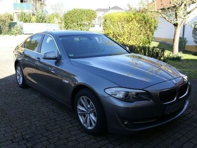 Gebraucht BMW 520 184 PS (135 kW) 2013 Grau metallic Limousine