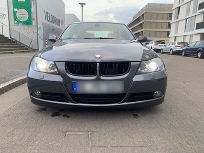 gebraucht BMW 318 i PDC Tiefergelegt e90