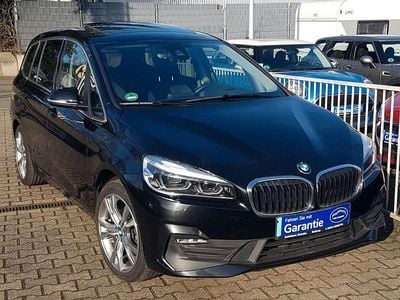 Saphirschwarz Gebraucht 2021 BMW 216 Advantage Van / Kleinbus | 16.940 € (Fairer Preis)