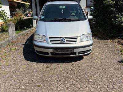 VW Sharan
