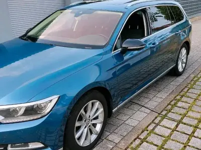 Gebraucht VW Passat 239 PS (175 kW) 2015 Blau Kombi