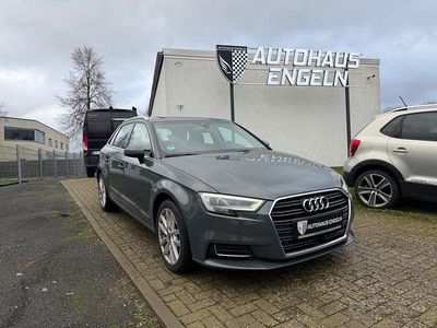 Gebraucht Audi A3 Sport 116 PS (85 kW) 2016 Grau Limousine