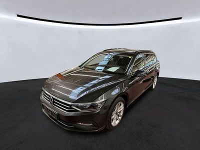 Gebraucht VW Passat Business 200 PS (147 kW) 2022 Grau Kombi