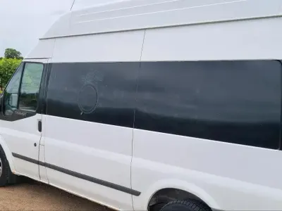 Gebraucht Ford Transit 120 PS (88 kW) 2010 Weiß Van