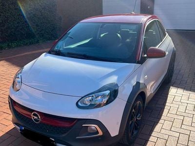 Opel Adam Rocks