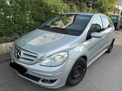 Second-hand Mercedes B170 116 CP (85 kW) 2005 Argintiu Monovolum