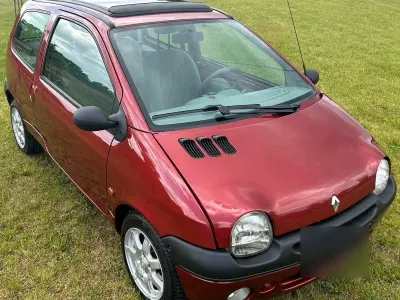 Gebraucht Renault Twingo 58 PS (42 kW) 1999 Rot Kleinwagen