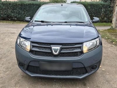 Gebraucht Dacia Sandero 75 PS (55 kW) 2012 Blau Kleinwagen