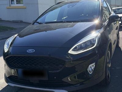 Usata Ford Fiesta Active X 125 CV (91 kW) 2020 Nero Utilitaria