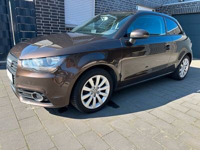 gebraucht Audi A1 A11.2 TFSI Attraction 86PS AHK