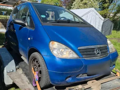 Gebraucht Mercedes A140 81 PS (59 kW) 1998 Blau Kleinwagen