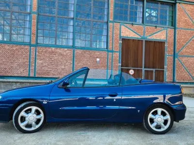 Gebraucht Renault Mégane Cabriolet 147 PS (108 kW) 1997 Blau Cabrio