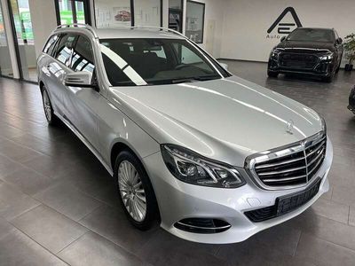 gebraucht Mercedes E220 T-M BT 9G-Tr Elegance Navi/LED-ILS/Parktr.