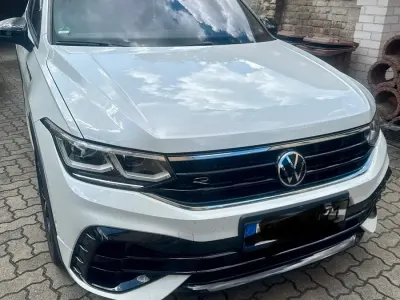 Gebraucht VW Tiguan R 320 PS (235 kW) 2022 Weiß SUV