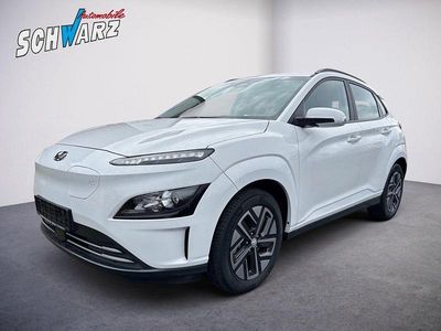 Gebraucht Hyundai Kona Select 100 kW (136 PS) 2022 Weiß SUV