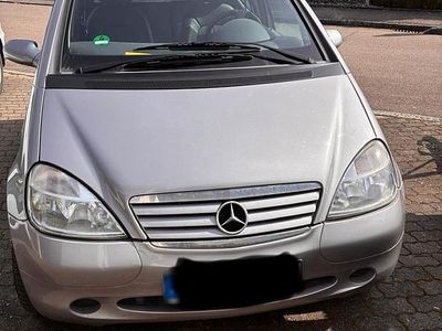 Gebraucht Mercedes A160 102 PS (75 kW) 1998 Silber Kleinwagen