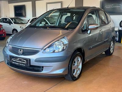Second-hand Honda Jazz LS 83 CP (61 kW) 2005 Argintiu Hatchback