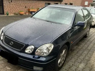 Second-hand Lexus GS300