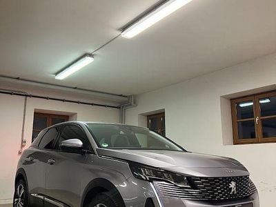 Gebraucht Peugeot 3008 Allure 131 PS (96 kW) 2021 Grau SUV