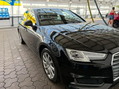 Gebraucht Audi A4 150 PS (110 kW) 2018 Schwarz Limousine