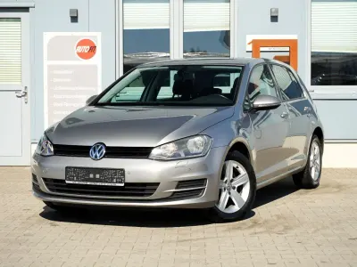 Second-hand VW Golf VII Comfortline 150 CP (110 kW) 2013 Argintiu Berlinǎ