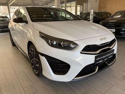 Neu Kia ProCeed GT-Line 140 PS (102 kW) 2025 Weiß Kleinwagen