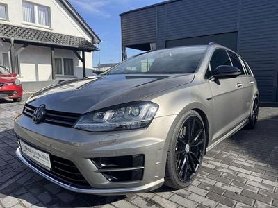 Second-hand VW Golf VII R 300 CP (220 kW) 2015 Gri Break