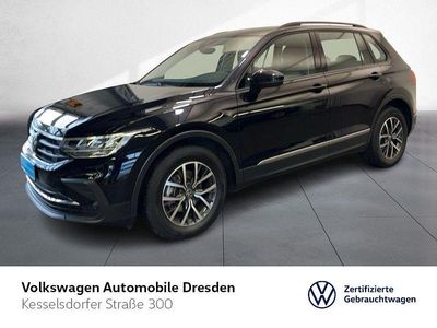 Gebraucht VW Tiguan Life 122 PS (89 kW) 2023 Schwarz SUV
