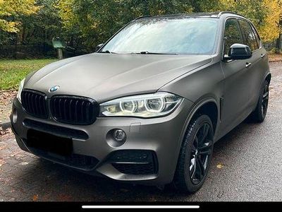 BMW X5 M50