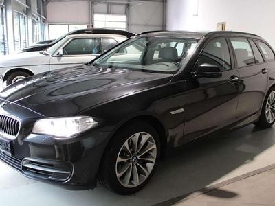 Gebraucht BMW 530 Sport Line 258 PS (189 kW) 2016 Sophistograu brillanteffekt Kombi