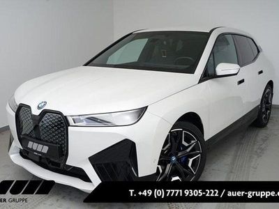 Gebraucht BMW iX Sport Line 239 kW (326 PS) 2023 Weiß SUV