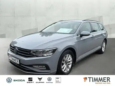 Gebraucht VW Passat Business 150 PS (110 kW) 2023 Grau Kombi