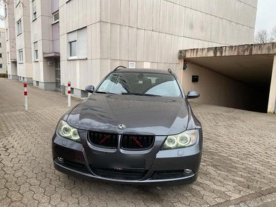 Gebraucht BMW 320 170 PS (125 kW) 2008 Grau Kombi