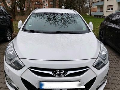 gebraucht Hyundai i40 1.7 CRDi Style