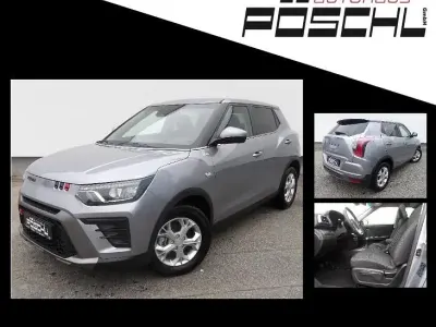Neu KGM Tivoli 163 PS (119 kW) 2026 Silber SUV