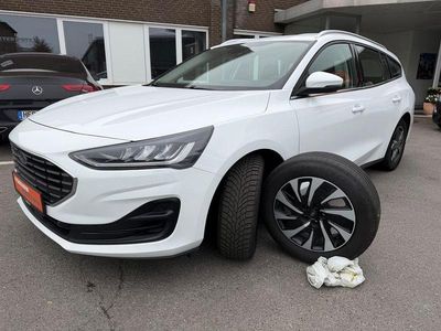 Second-hand Ford Focus Titanium 116 CP (85 kW) 2023 Alb Berlinǎ