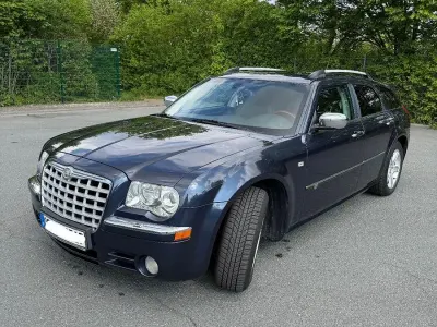 Gebraucht Chrysler 300C Touring 218 PS (160 kW) 2009 Blau Kombi
