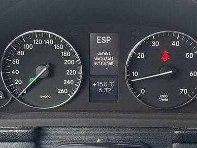 Mercedes C180