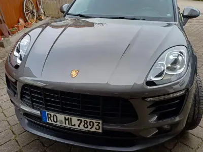 Gebraucht Porsche Macan S 258 PS (189 kW) 2015 Grau SUV