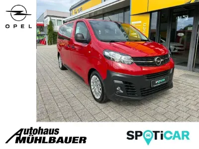 Używany Opel Vivaro 120 KM (88 kW) 2020 Czerwony Minivan